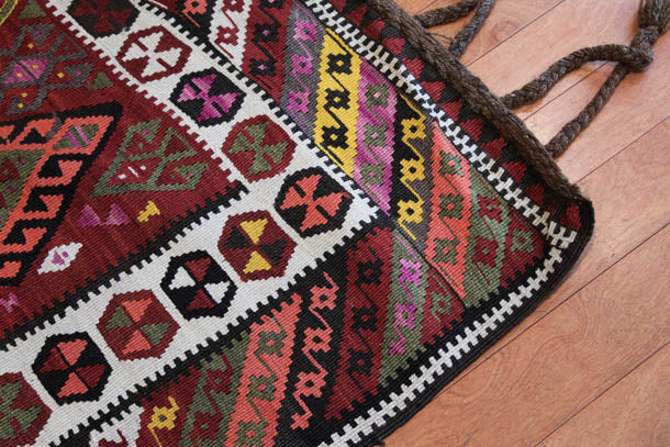 カルスカウズマンキリム Kars Kagizman Kilim