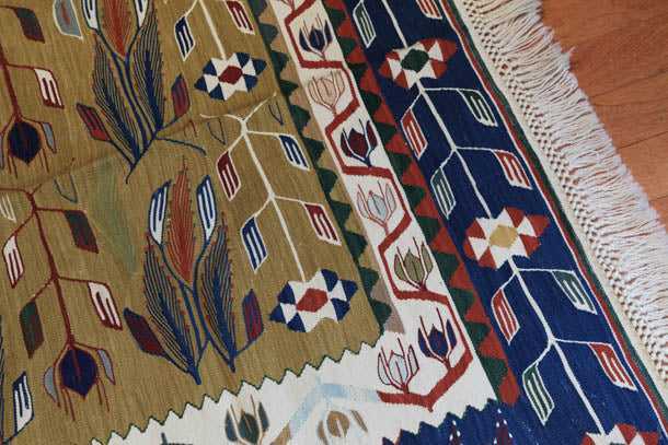 ウシャクキリム Ushak Oushak Kilim