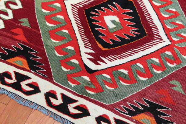 ムット(ムーツ・ムッツ)セミオールド キリム Mut Semi-Old Kilim