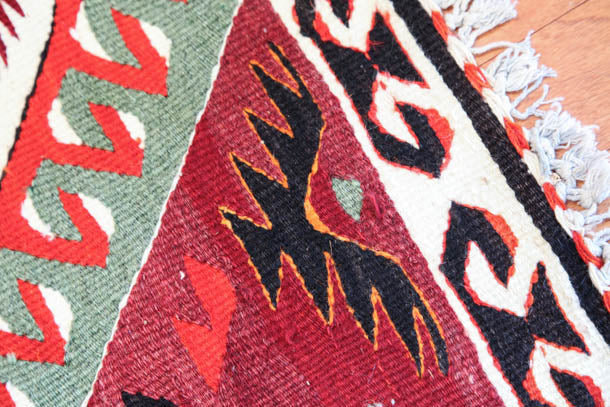 ムット(ムーツ・ムッツ)セミオールド キリム Mut Semi-Old Kilim