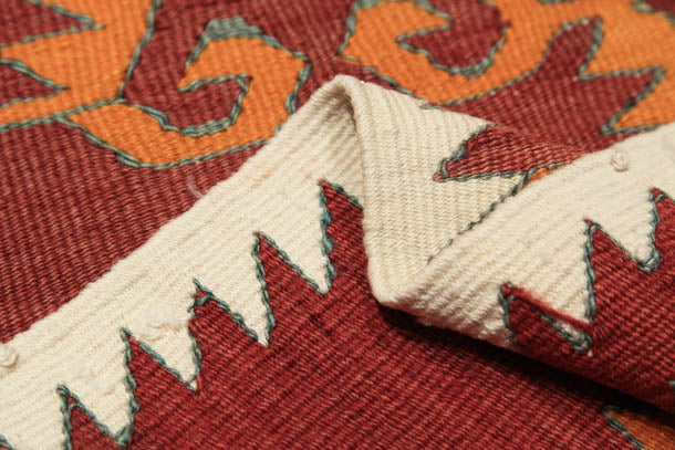 ムット(ムーツ・ムッツ)セミオールド キリム Mut Semi-Old Kilim