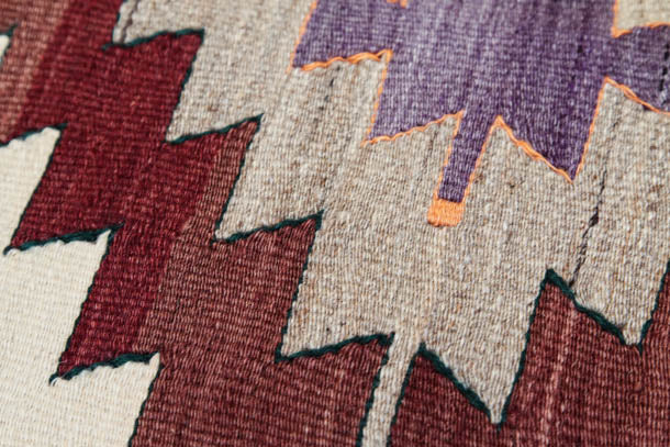 ムット(ムーツ・ムッツ)セミオールド キリム Mut Semi-Old Kilim