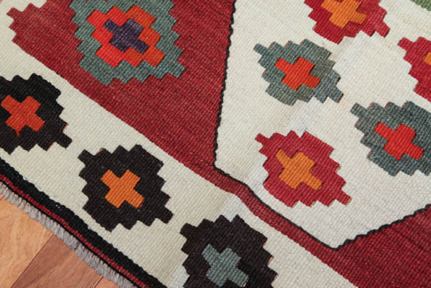 ムット(ムーツ・ムッツ)セミオールド キリム Mut Semi-Old Kilim