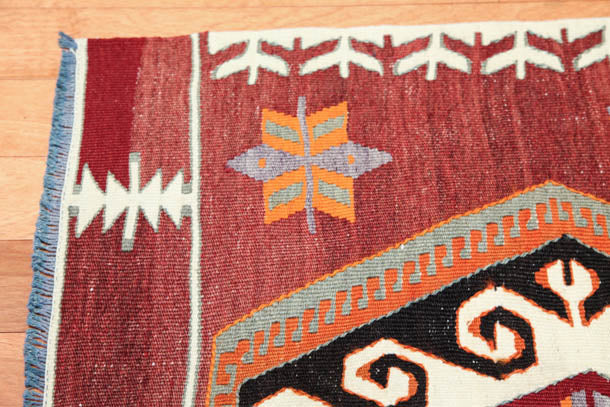 ムット(ムーツ・ムッツ)セミオールド キリム Mut Semi-Old Kilim