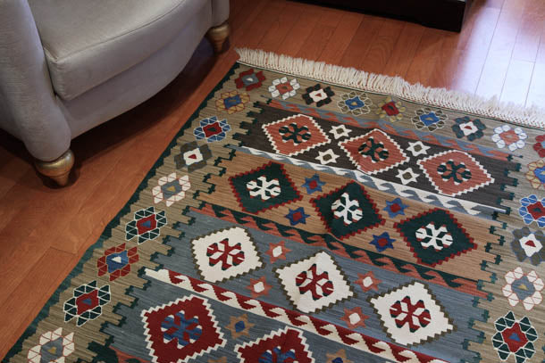 ウシャクキリム Ushak Oushak Kilim