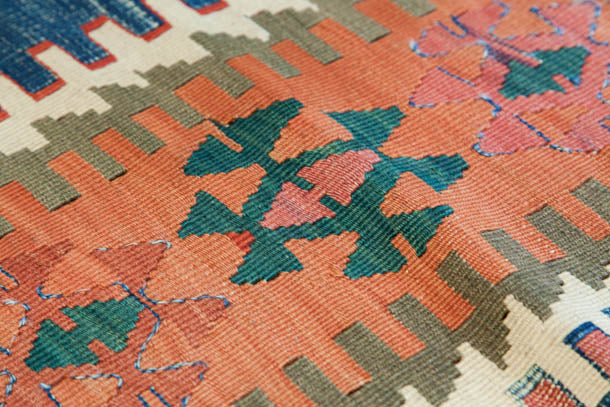 コンヤホタムシアンティークキリム Konya Hotamis Antique Kilim