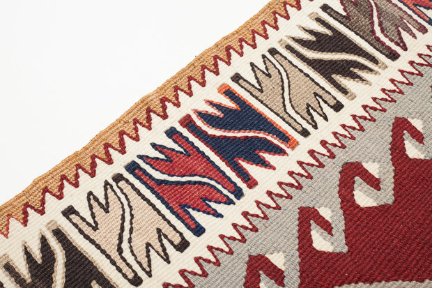 バフチェジク村キリム Bahcecik Village Kilim