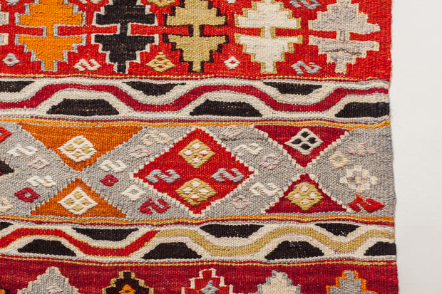 アフヨンオールドキリム Afyon Old Kilim