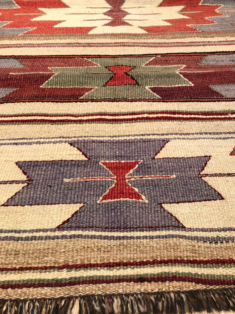 ムット(ムーツ・ムッツ)セミオールド キリム Mut Semi-Old Kilim