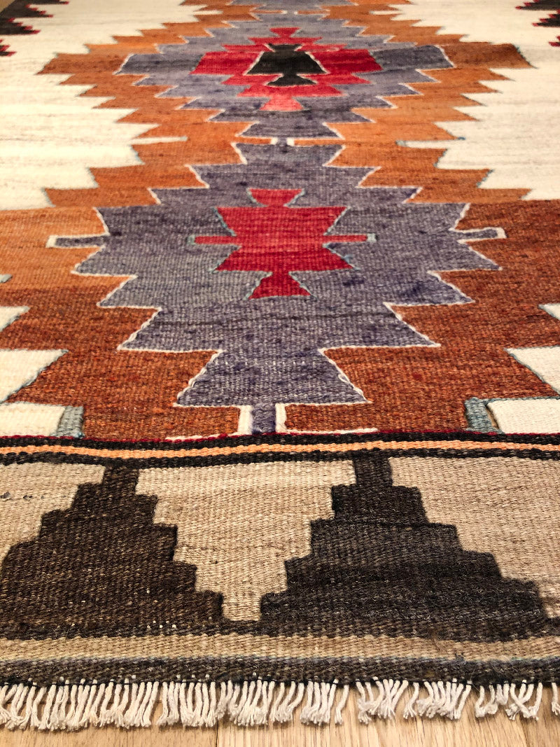 ムット(ムーツ・ムッツ)セミオールド キリム Mut Semi-Old Kilim