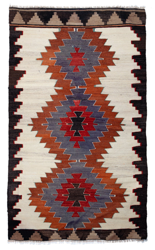 ムット(ムーツ・ムッツ)セミオールド キリム Mut Semi-Old Kilim