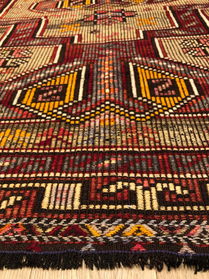 ムット(ムーツ・ムッツ)セミオールド キリム Mut Semi-Old Kilim