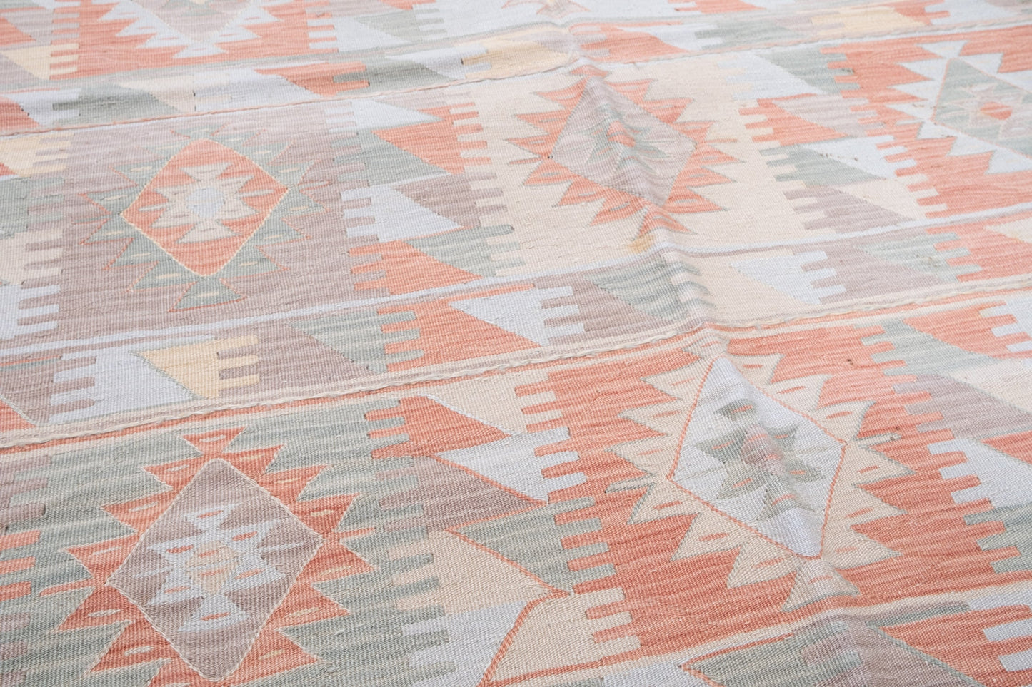 コンヤ ニューキリム Konya New Kilim