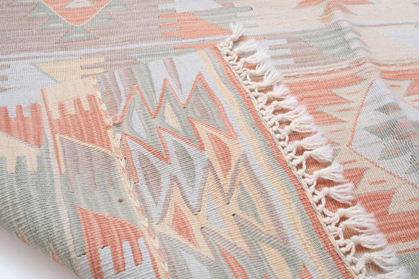 コンヤ ニューキリム Konya New Kilim