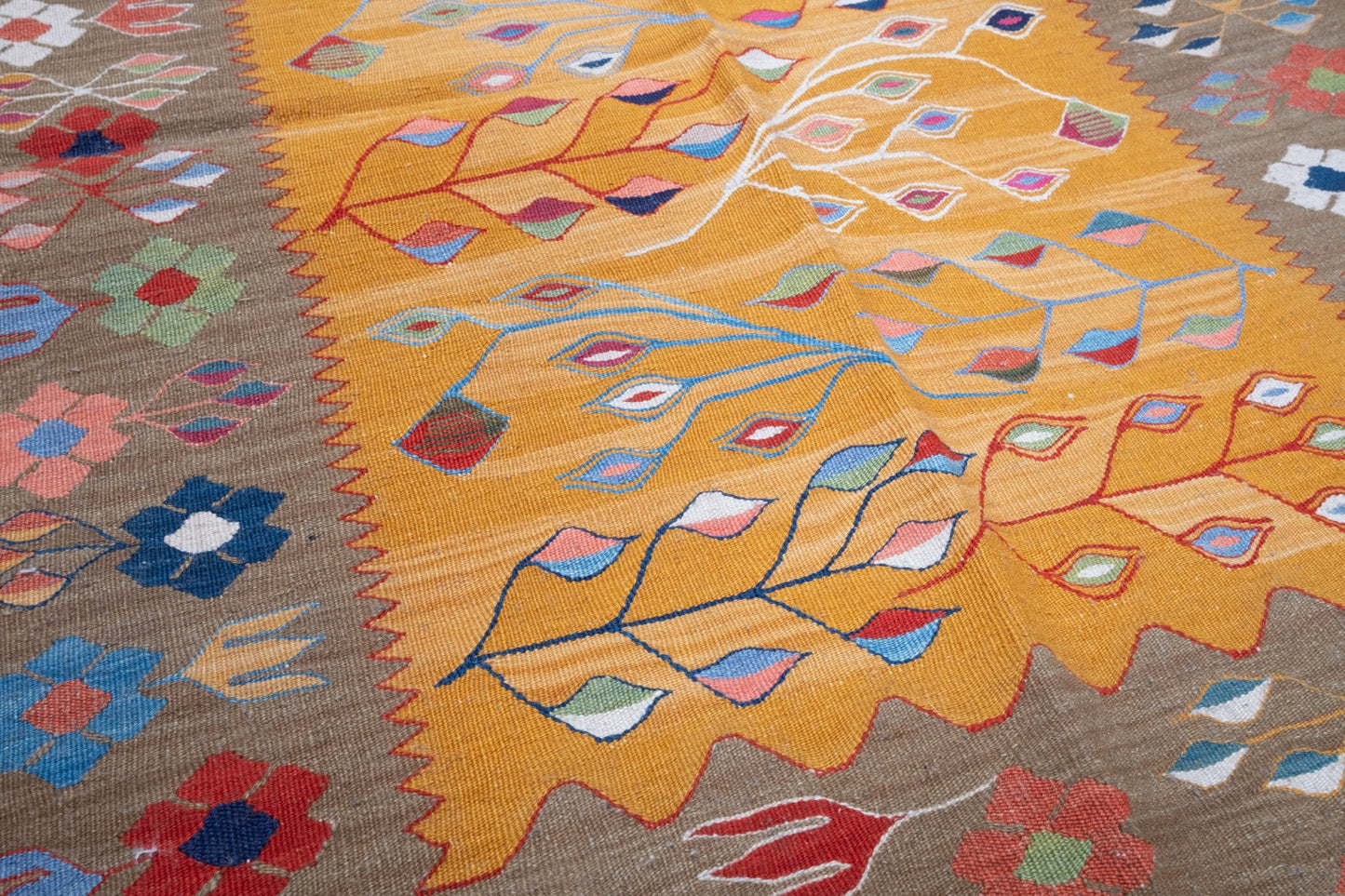 コンヤ ニューキリム Konya New Kilim