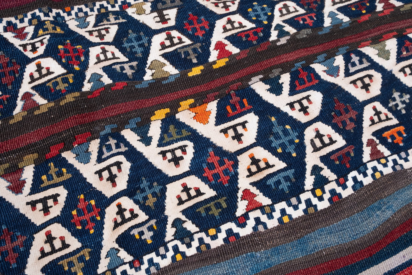 マラティヤ チュヴァル (チュワル) キリム Malatya Chuval (Cuval) Kilim