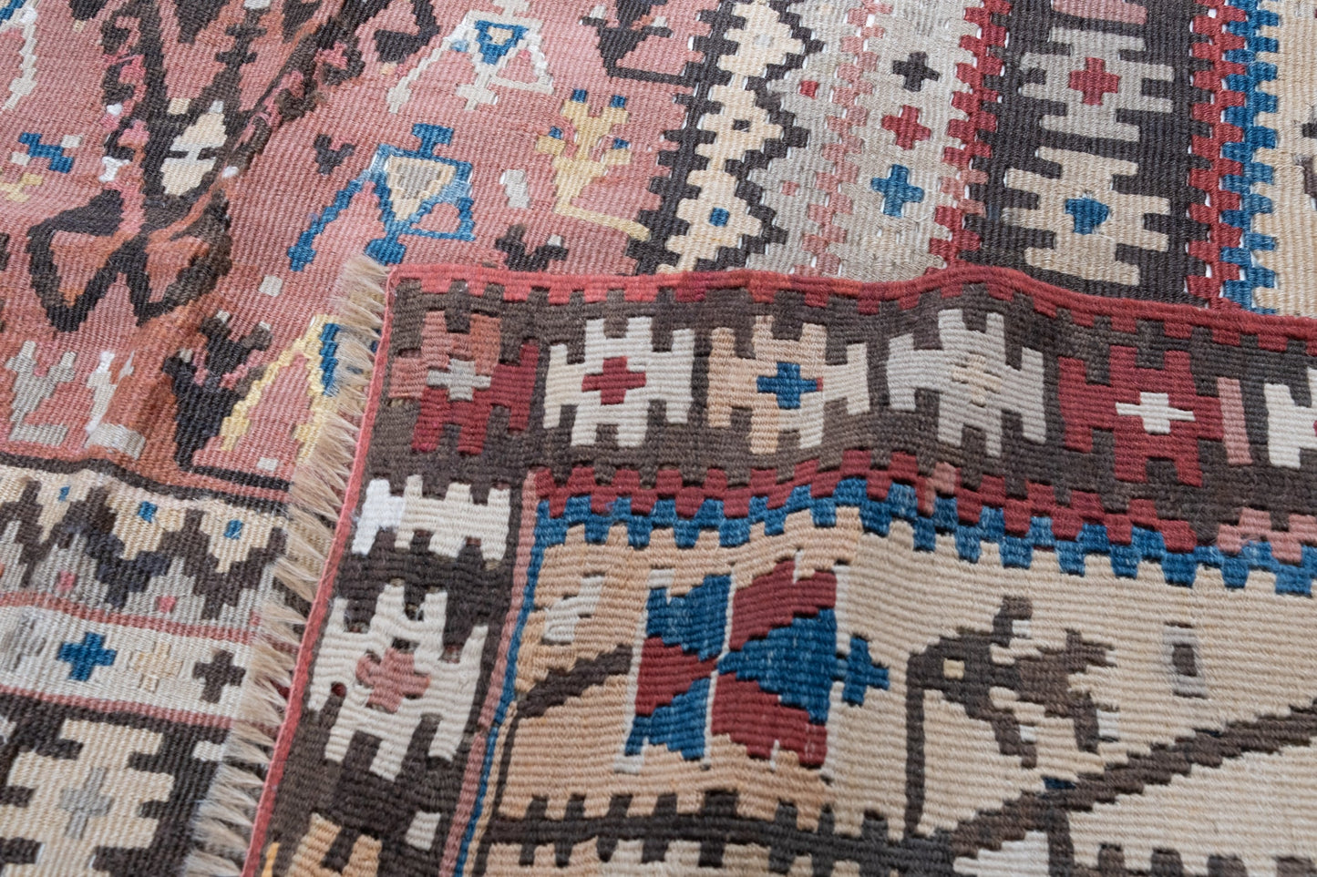 ヤフヤリ キリム Yahyali Kilim