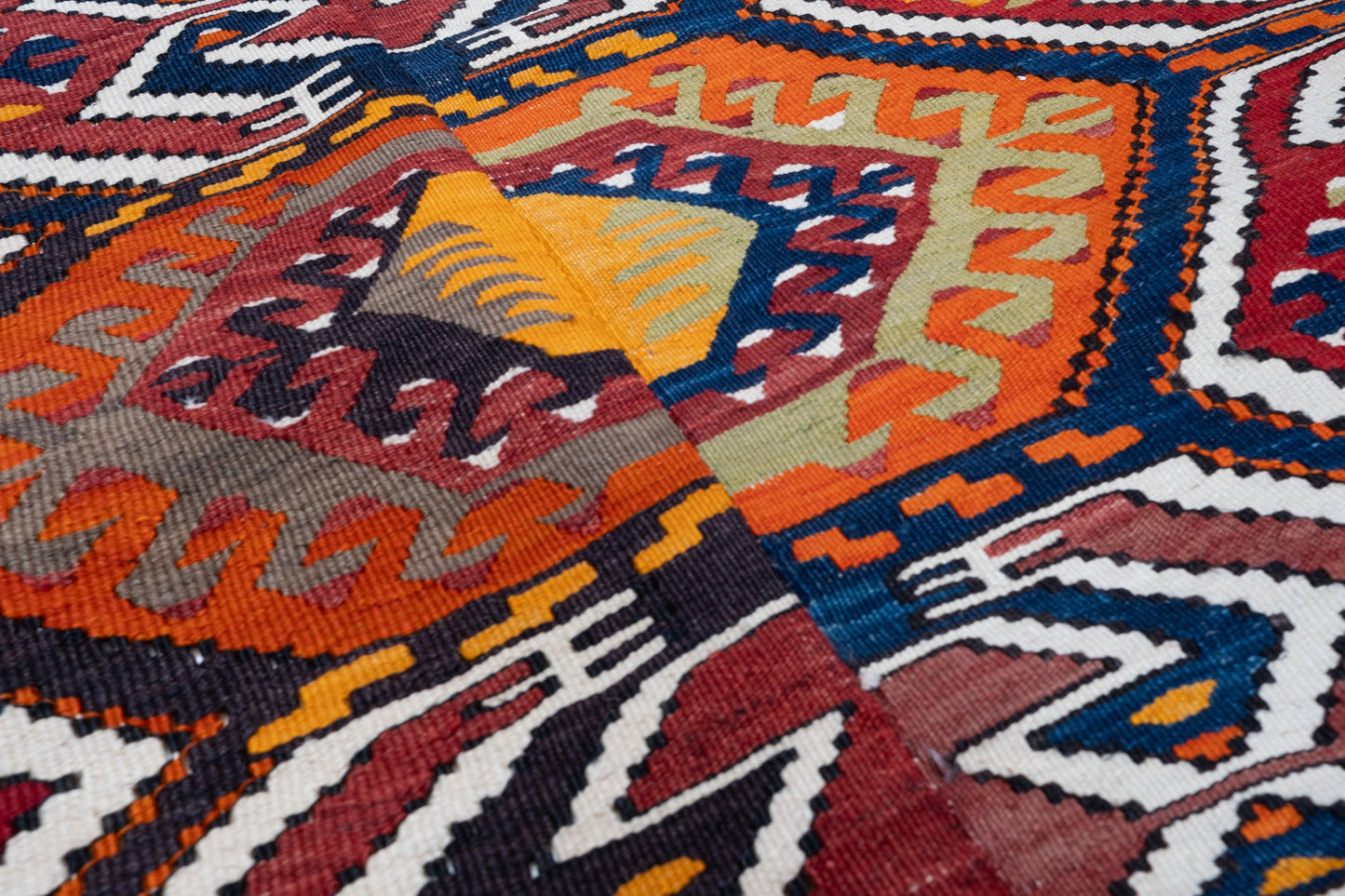 カラピナール キリム Karapinar Kilim