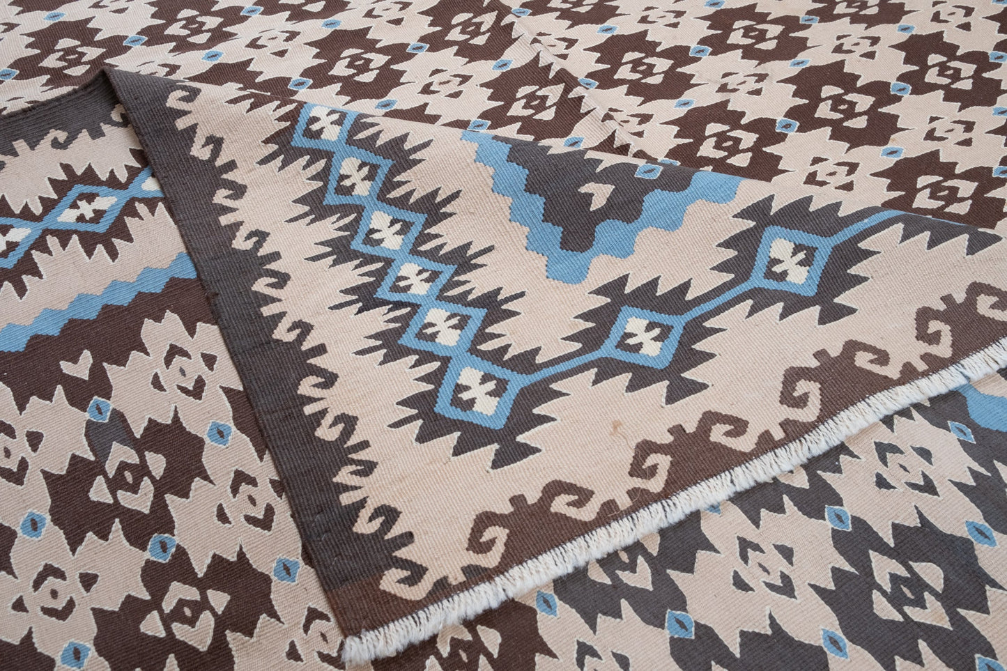 シャルキョイ (シャルコイ) キリム Sharkoy Sarkoy Kilim
