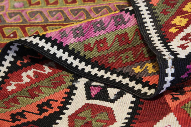 カルスカウズマンキリム Kars Kagizman Kilim