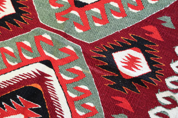 ムット（ムーツ・ムッツ）セミオールド キリム Mut Semi-Old Kilim