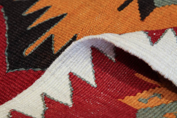 ムット（ムーツ・ムッツ）セミオールド キリム Mut Semi-Old Kilim