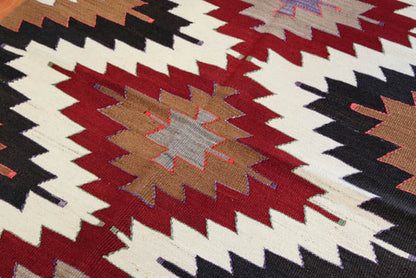 ムット（ムーツ・ムッツ）セミオールド キリム Mut Semi-Old Kilim