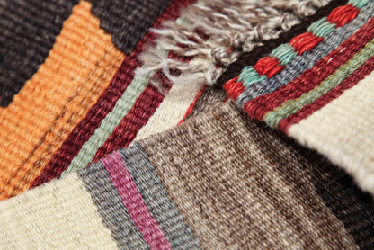 ムット（ムーツ・ムッツ）セミオールド キリム Mut Semi-Old Kilim