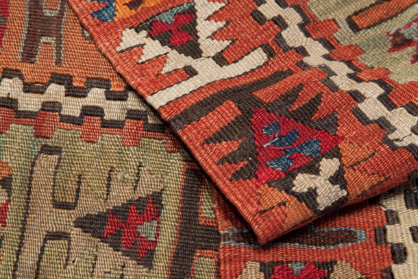 チョルムアンティークキリム Corum Antique Kilim