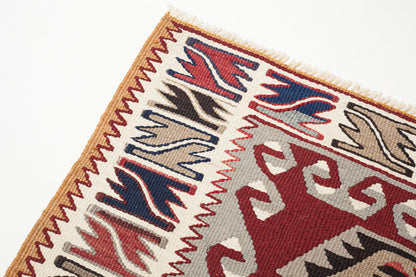 バフチェジク村キリム Bahcecik Village Kilim
