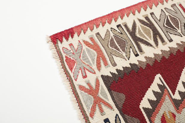 バフチェジク村キリム Bahcecik Village Kilim