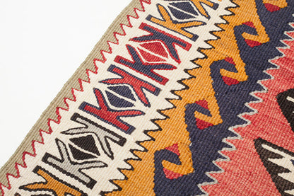 バフチェジク村キリム Bahcecik Village Kilim