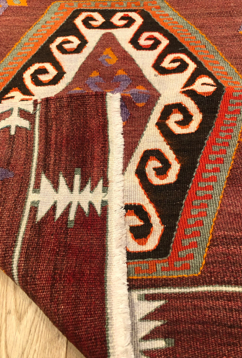 ムット（ムーツ・ムッツ）セミオールド キリム Mut Semi-Old Kilim