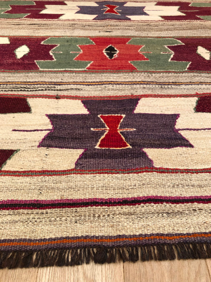 ムット（ムーツ・ムッツ）セミオールド キリム Mut Semi-Old Kilim