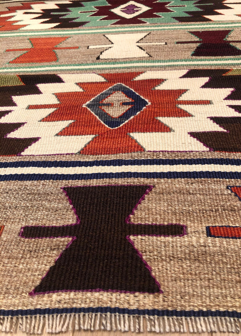 ムット（ムーツ・ムッツ）セミオールド キリム Mut Semi-Old Kilim