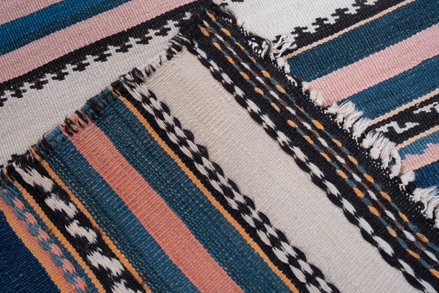 ストライプ キリム Stripe Kilim