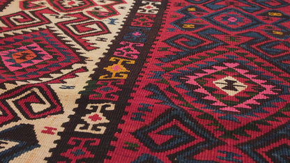東トルコオールド ヴァン キリム Van Old Kilim