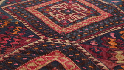 東トルコオールド ヴァン キリム Van Old Kilim
