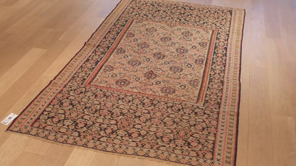 セネ キリム Senneh Kilim